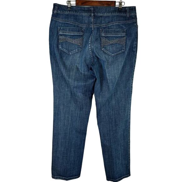 Chico's Platinum Jeans Women's 14 Straight‎ Leg Dark Wash Rhinestone Pockets - Picture 2 of 11